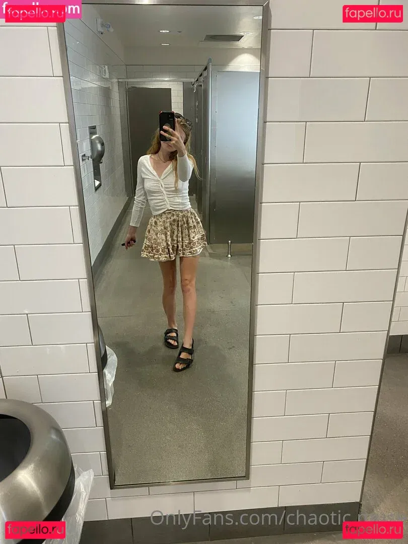 chaotic.muse Onlyfans Photo Gallery 