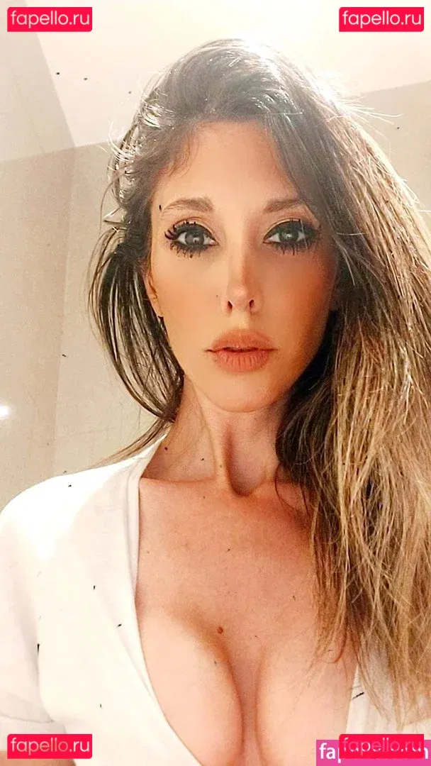 Daniela Turrado Onlyfans Photo Gallery 