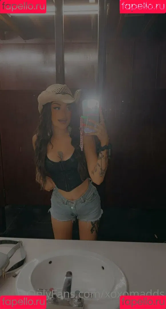 xoxomadds Onlyfans Photo Gallery 
