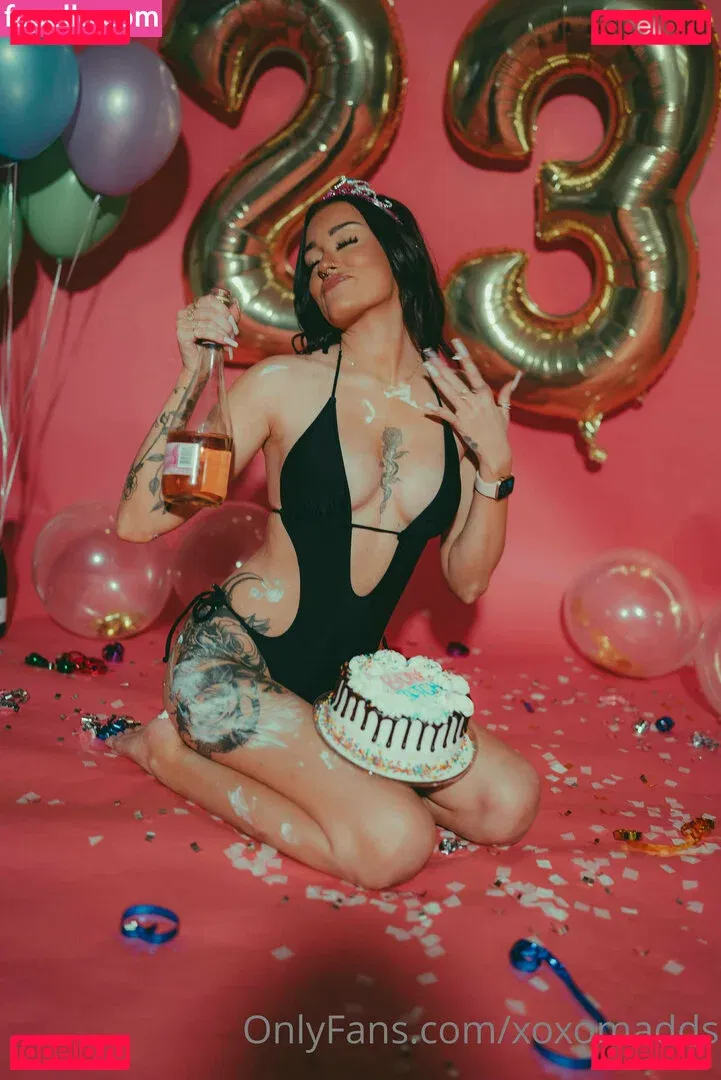 xoxomadds Onlyfans Photo Gallery 