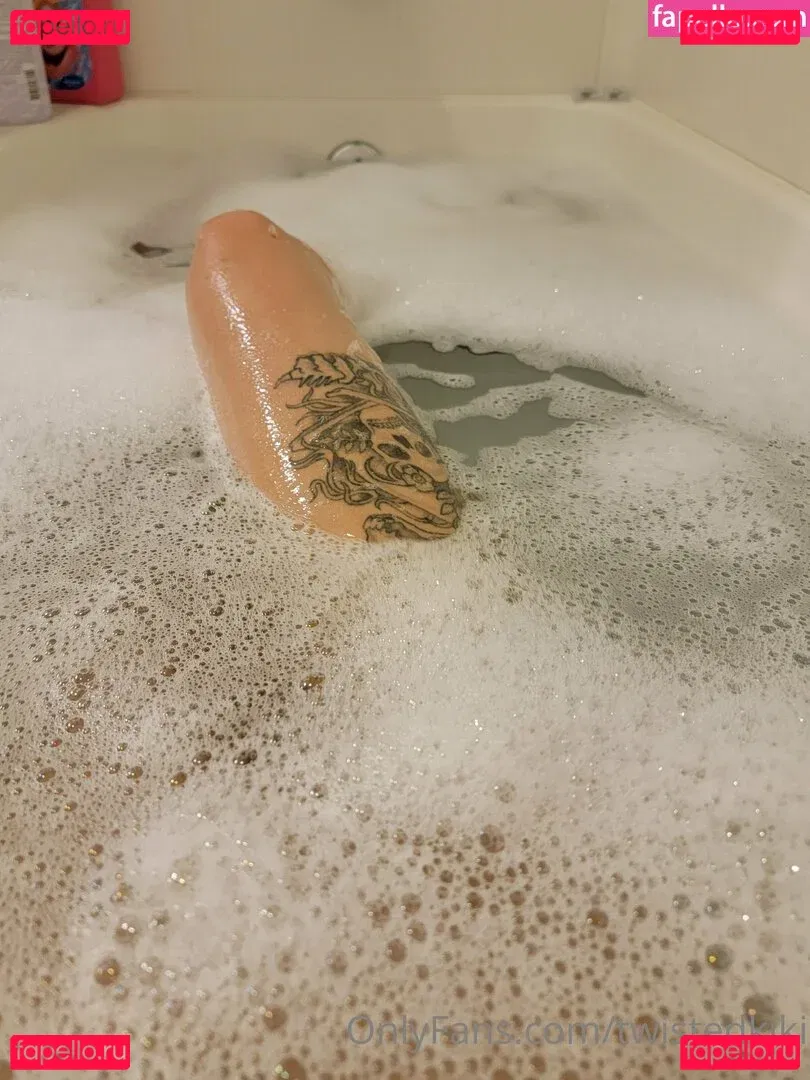 twistedkiki Onlyfans Photo Gallery 