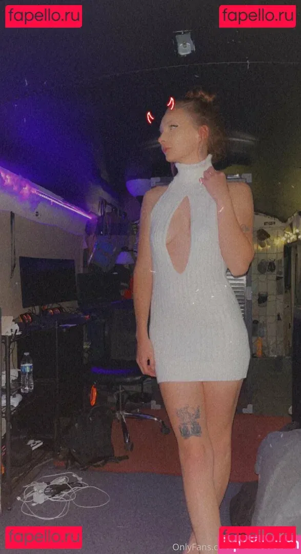 thisominouslife Onlyfans Photo Gallery 