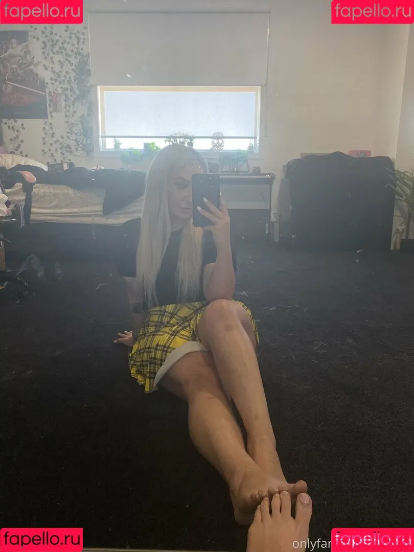 sawina Onlyfans Photo Gallery 