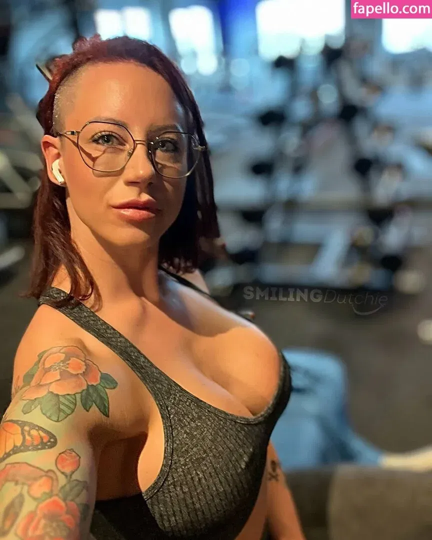 Smiling Dutchie Onlyfans Photo Gallery 