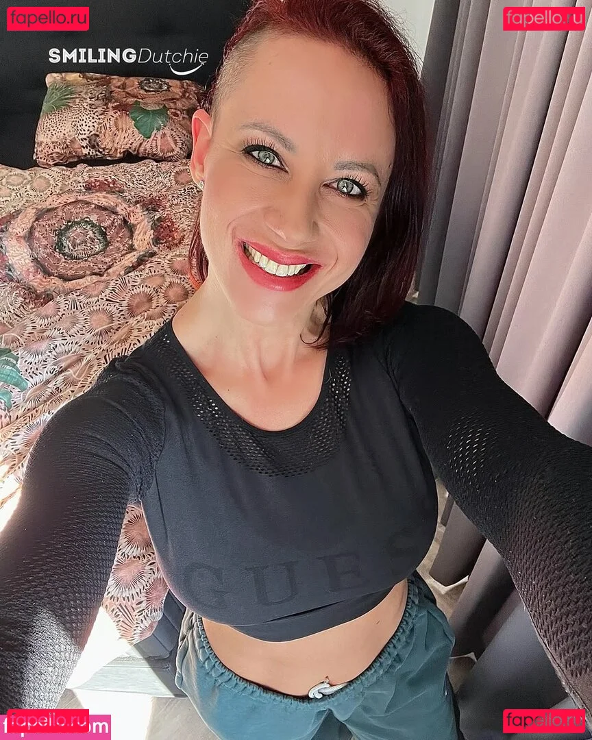 Smiling Dutchie Onlyfans Photo Gallery 