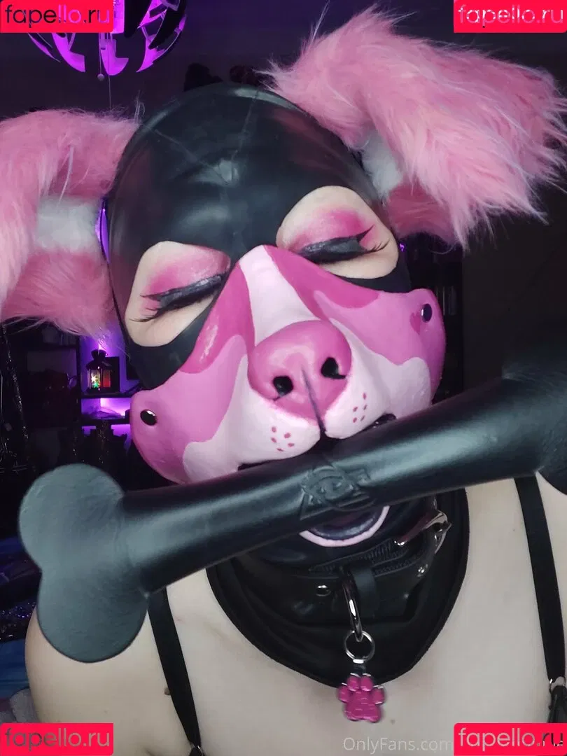 flossiepuppie Onlyfans Photo Gallery 