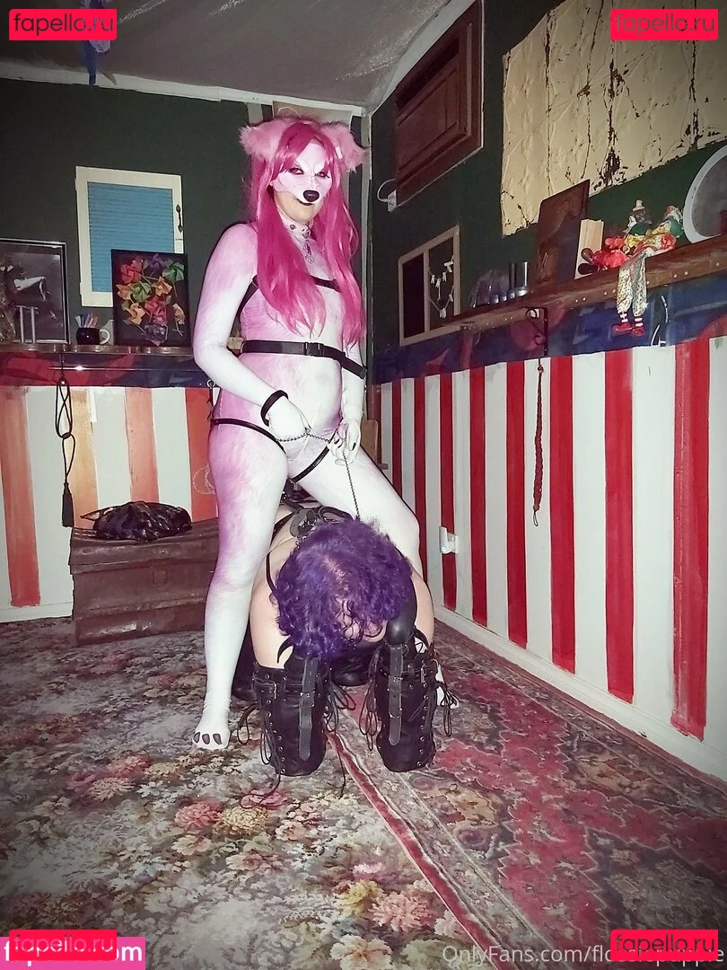 flossiepuppie Onlyfans Photo Gallery 