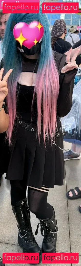 Silvervale Patreon Onlyfans Photo Gallery 