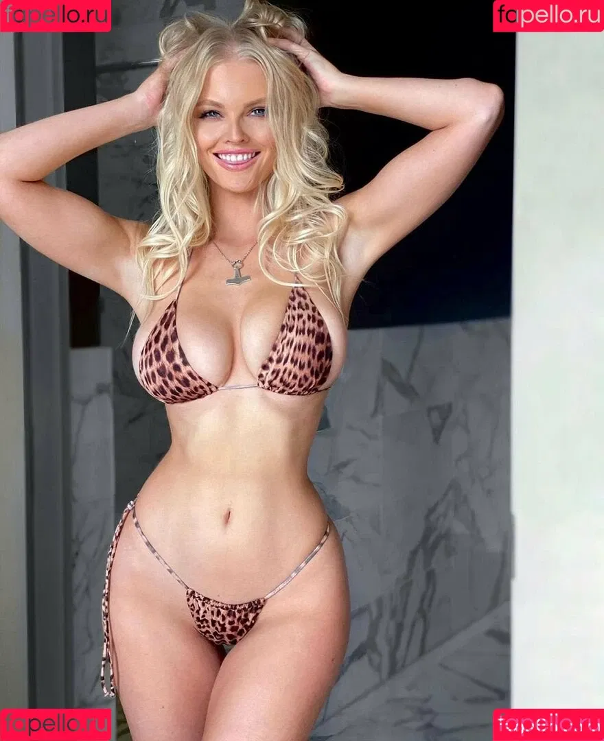 Zienna Sonne Onlyfans Photo Gallery 