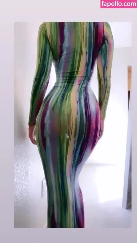 Zienna Sonne Onlyfans Photo Gallery 