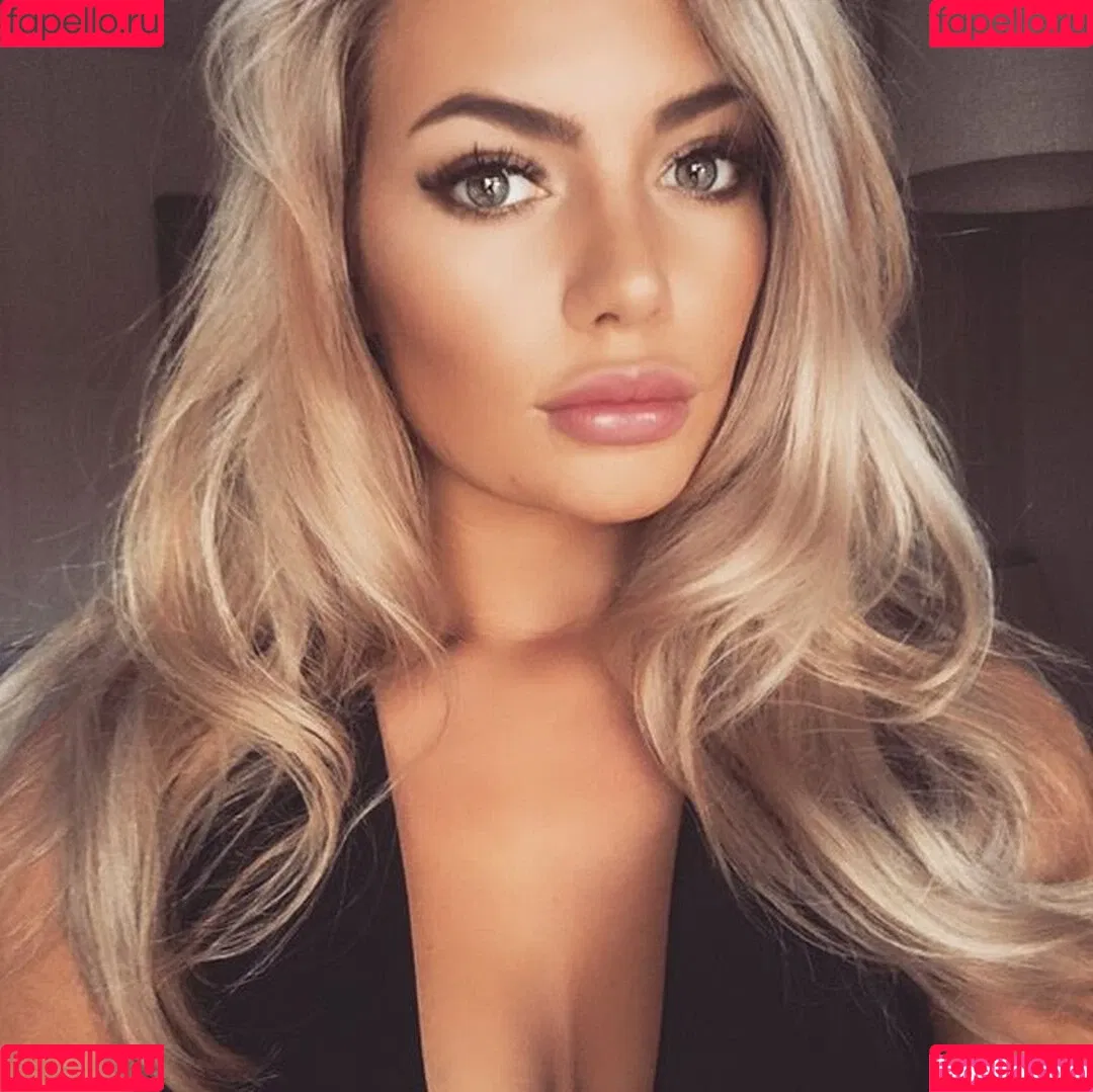Megan Barton Hanson Onlyfans Photo Gallery 