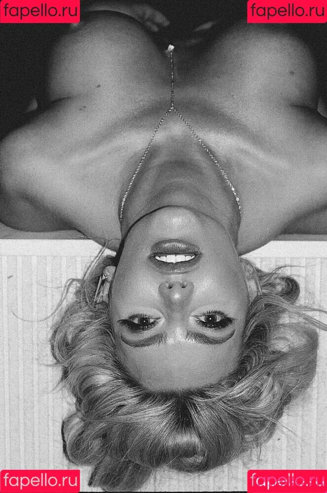 Megan Barton Hanson Onlyfans Photo Gallery 