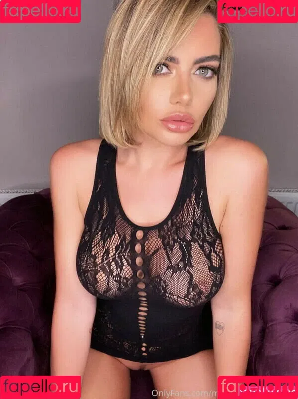 Megan Barton Hanson Onlyfans Photo Gallery 