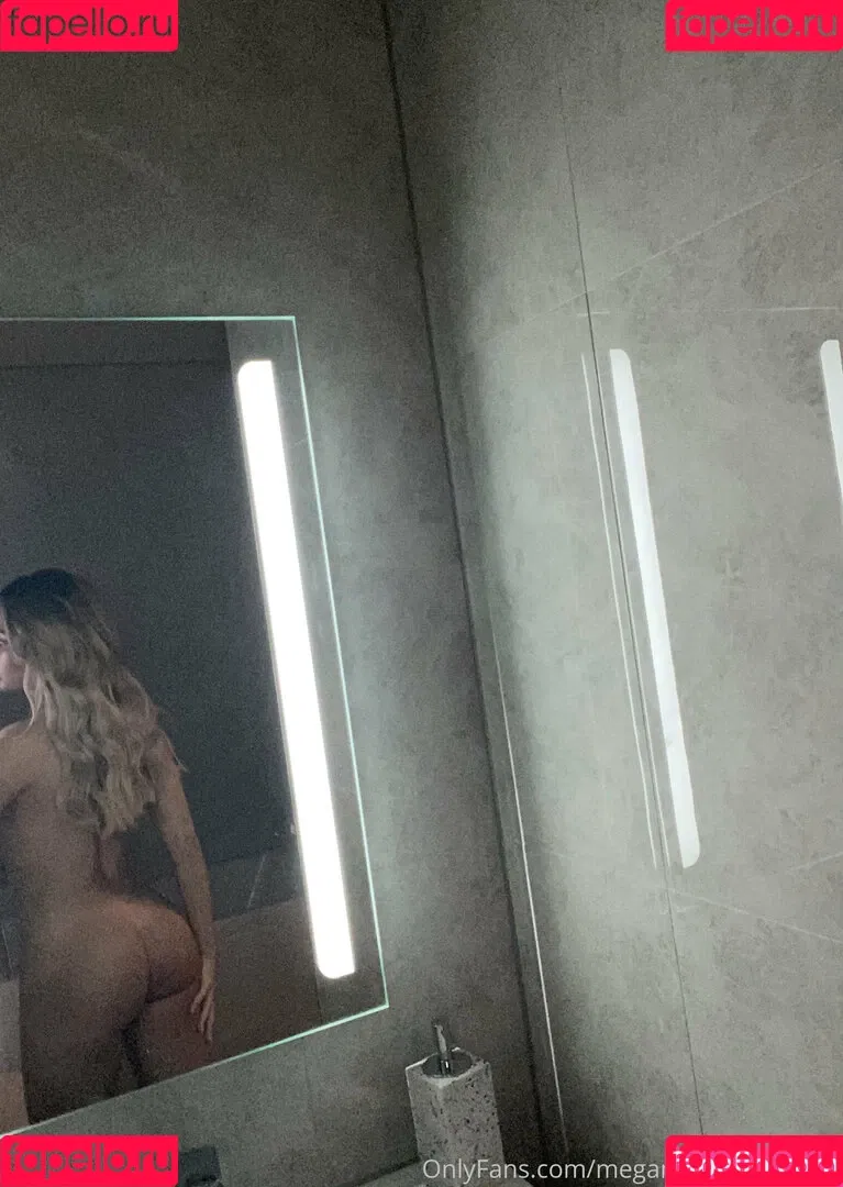 Megan Barton Hanson Onlyfans Photo Gallery 