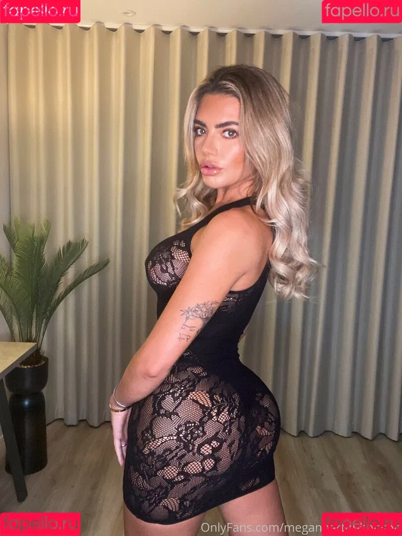 Megan Barton Hanson Onlyfans Photo Gallery 