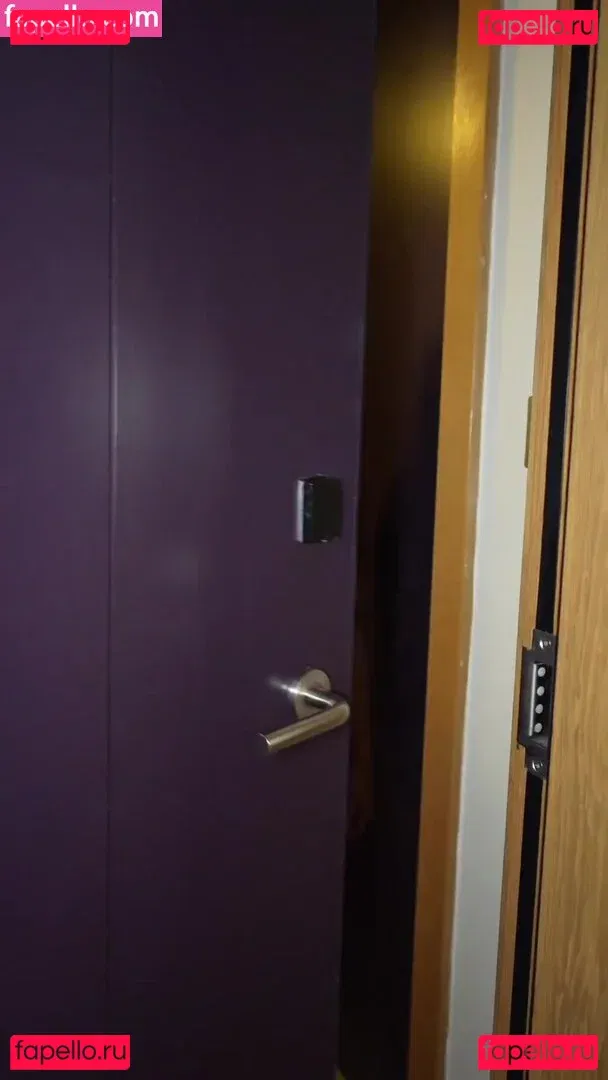 Megan Barton Hanson Onlyfans Photo Gallery 