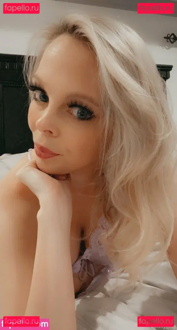 realskygray Onlyfans Photo Gallery 