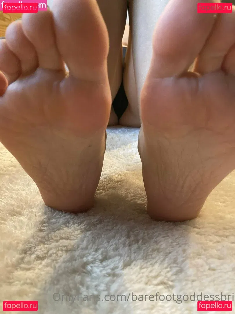 barefootgoddessbri Onlyfans Photo Gallery 