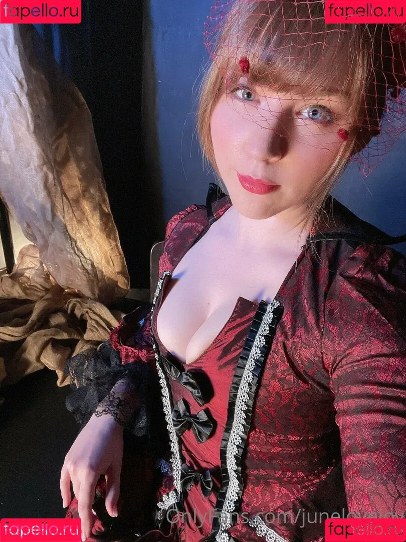 junelovejoy Onlyfans Photo Gallery 