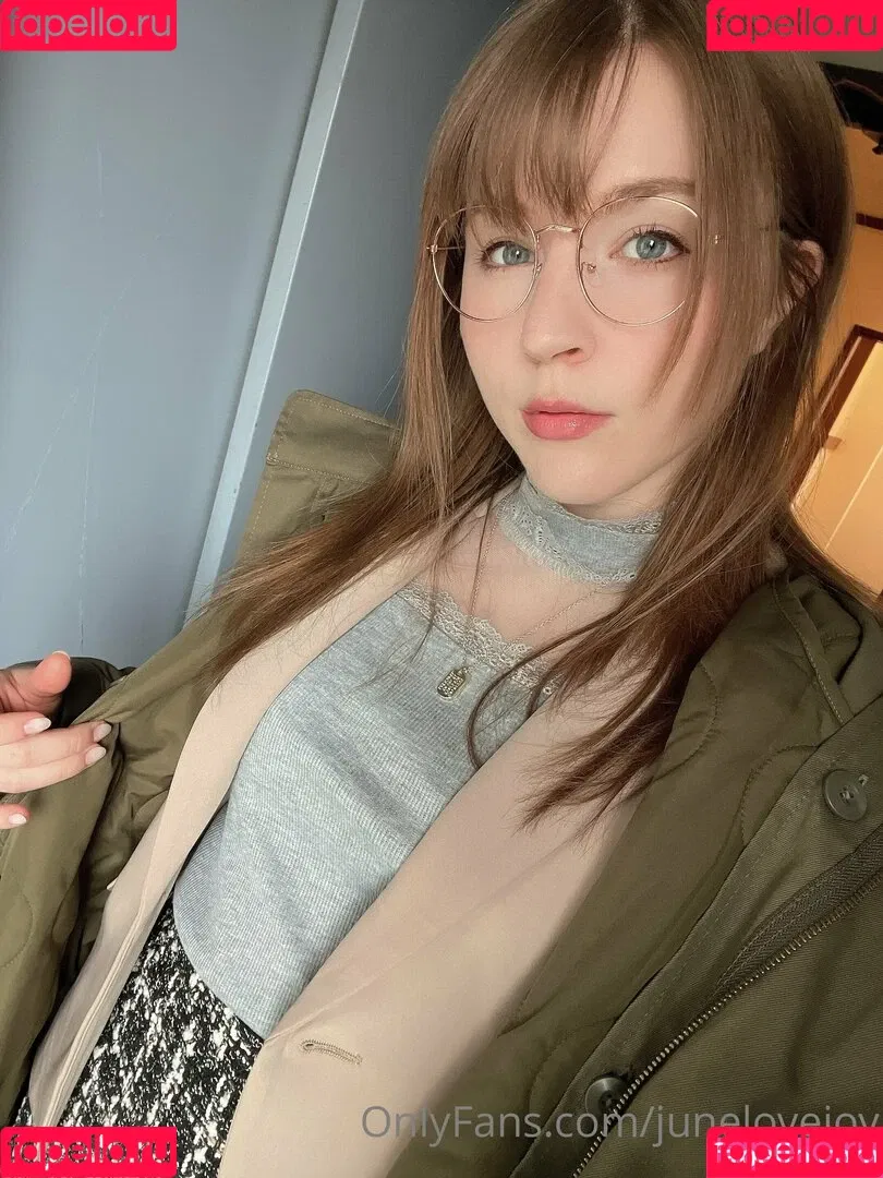 junelovejoy Onlyfans Photo Gallery 