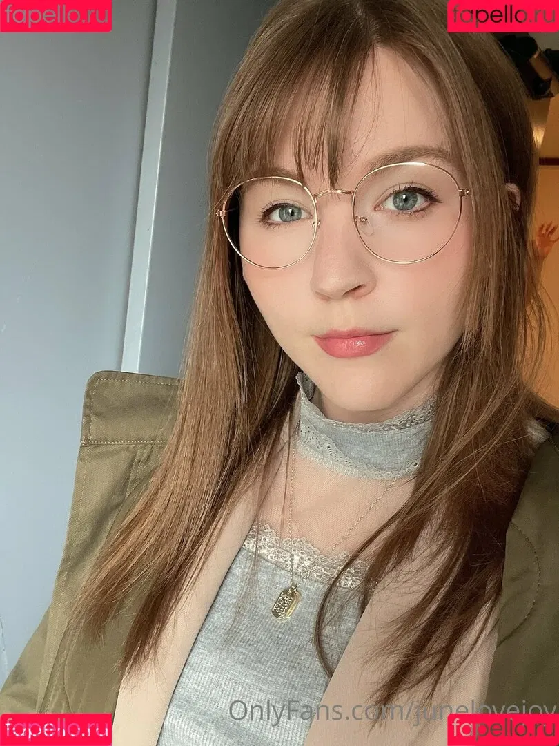 junelovejoy Onlyfans Photo Gallery 