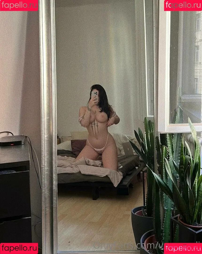 vmescudi Onlyfans Photo Gallery 