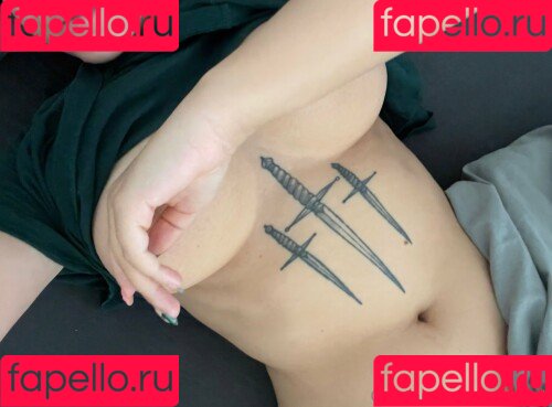 vmescudi Onlyfans Photo Gallery 