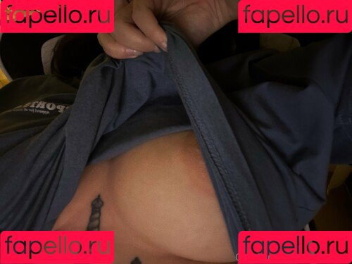 vmescudi Onlyfans Photo Gallery 