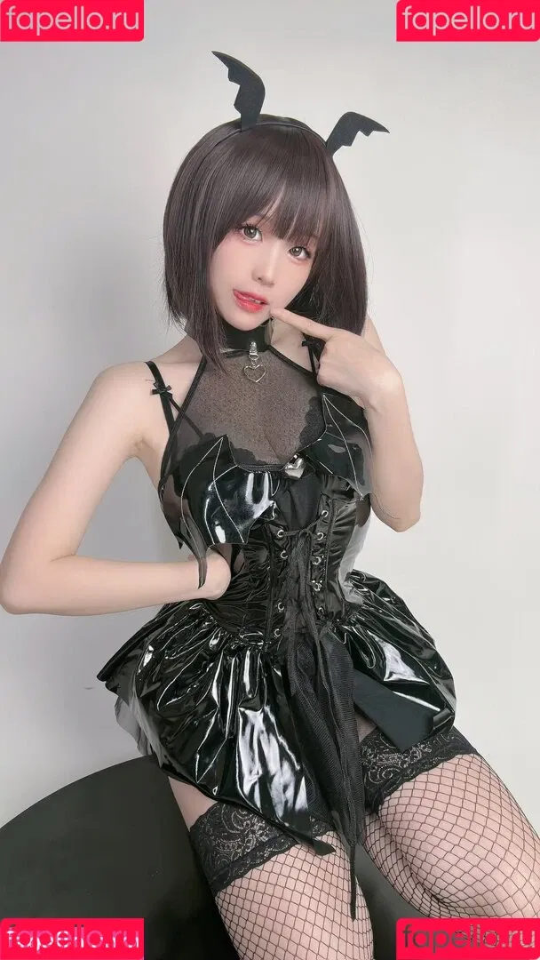 Mikomikoww Onlyfans Photo Gallery 