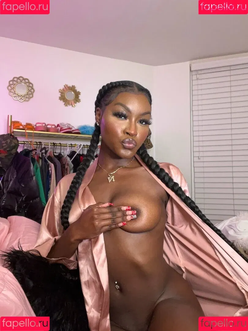 juiicyyyfruit Onlyfans Photo Gallery 
