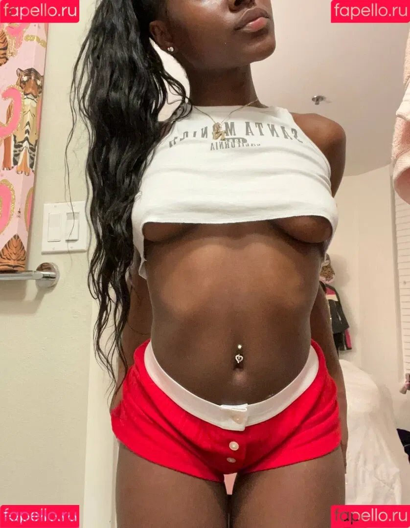 juiicyyyfruit Onlyfans Photo Gallery 