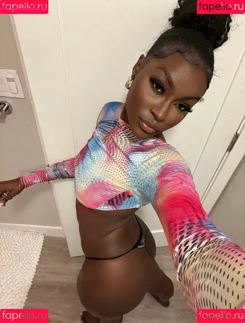 juiicyyyfruit Onlyfans Photo Gallery 