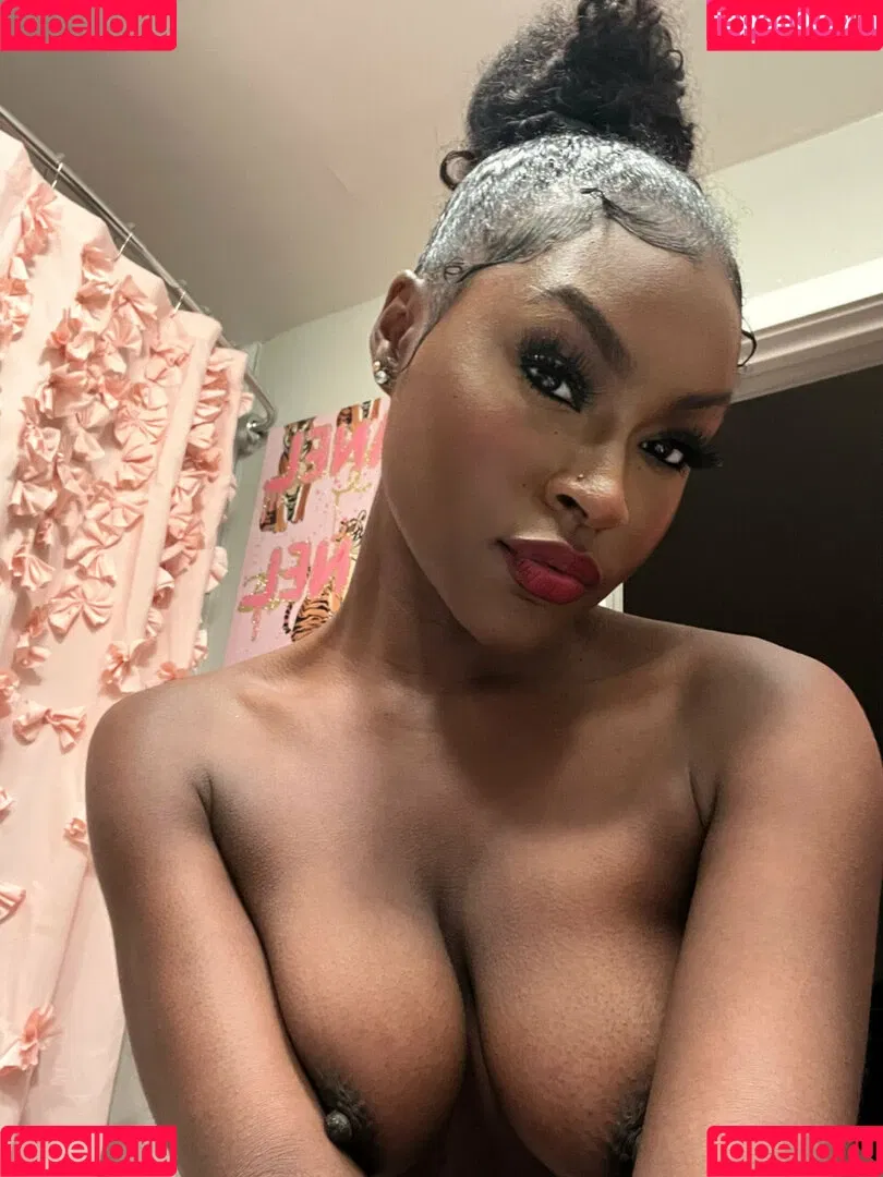 juiicyyyfruit Onlyfans Photo Gallery 