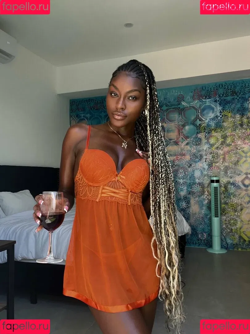 juiicyyyfruit Onlyfans Photo Gallery 