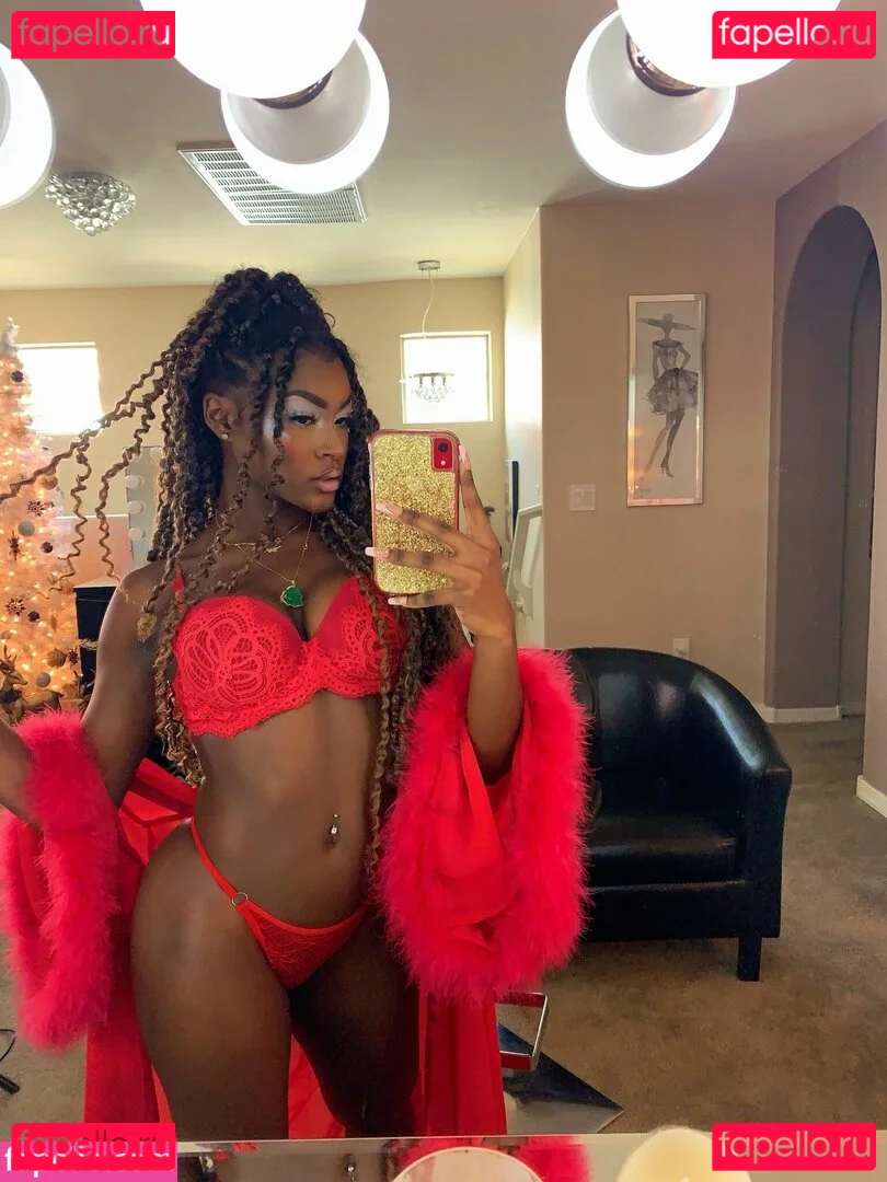 juiicyyyfruit Onlyfans Photo Gallery 