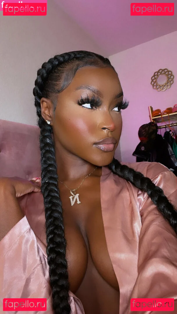 juiicyyyfruit Onlyfans Photo Gallery 