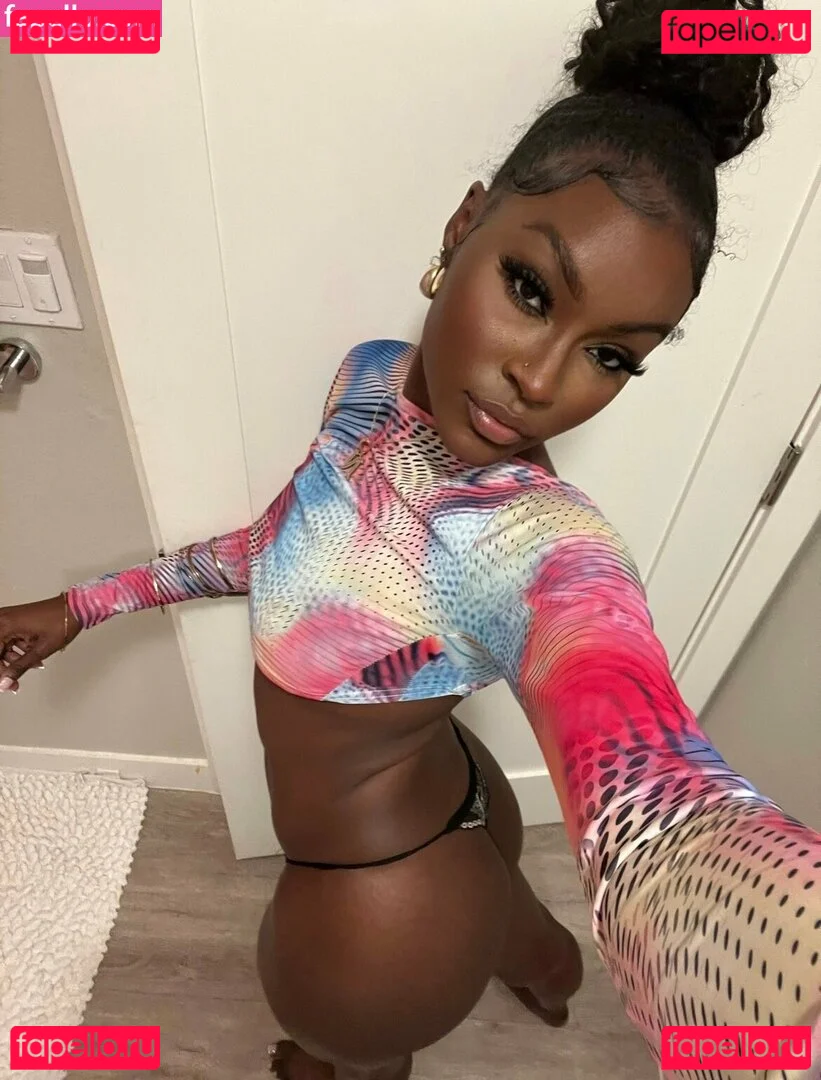 juiicyyyfruit Onlyfans Photo Gallery 