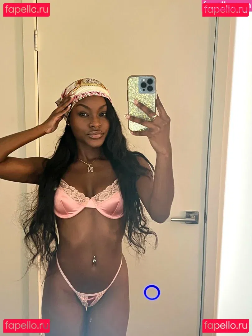 juiicyyyfruit Onlyfans Photo Gallery 