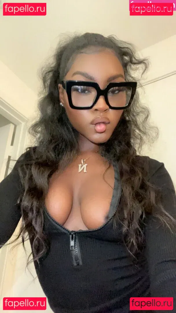 juiicyyyfruit Onlyfans Photo Gallery 