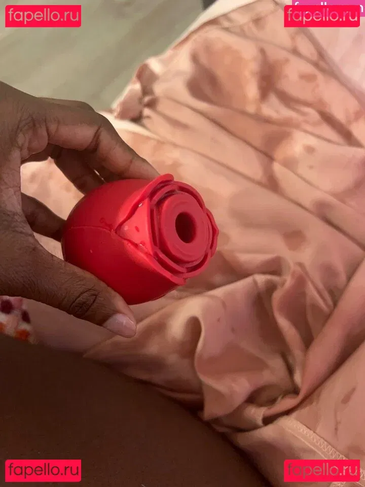 juiicyyyfruit Onlyfans Photo Gallery 