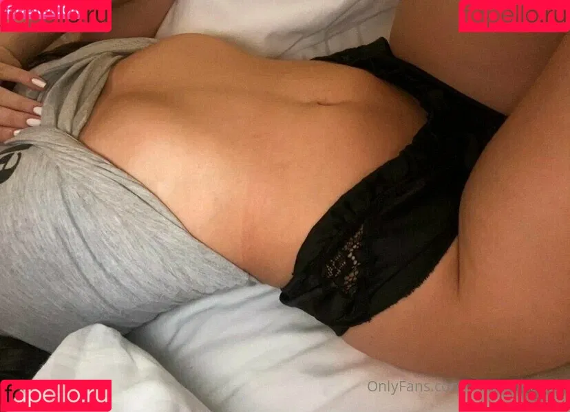 meganmariac Onlyfans Photo Gallery 