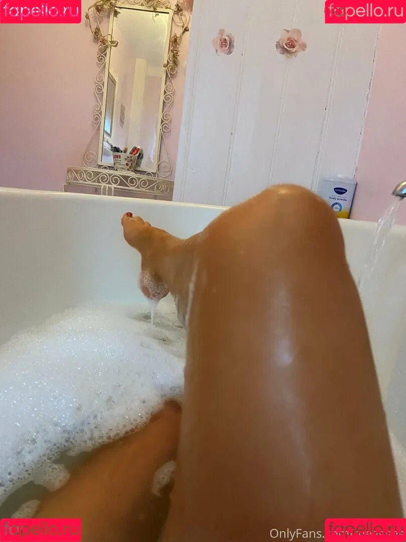 meganmariac Onlyfans Photo Gallery 