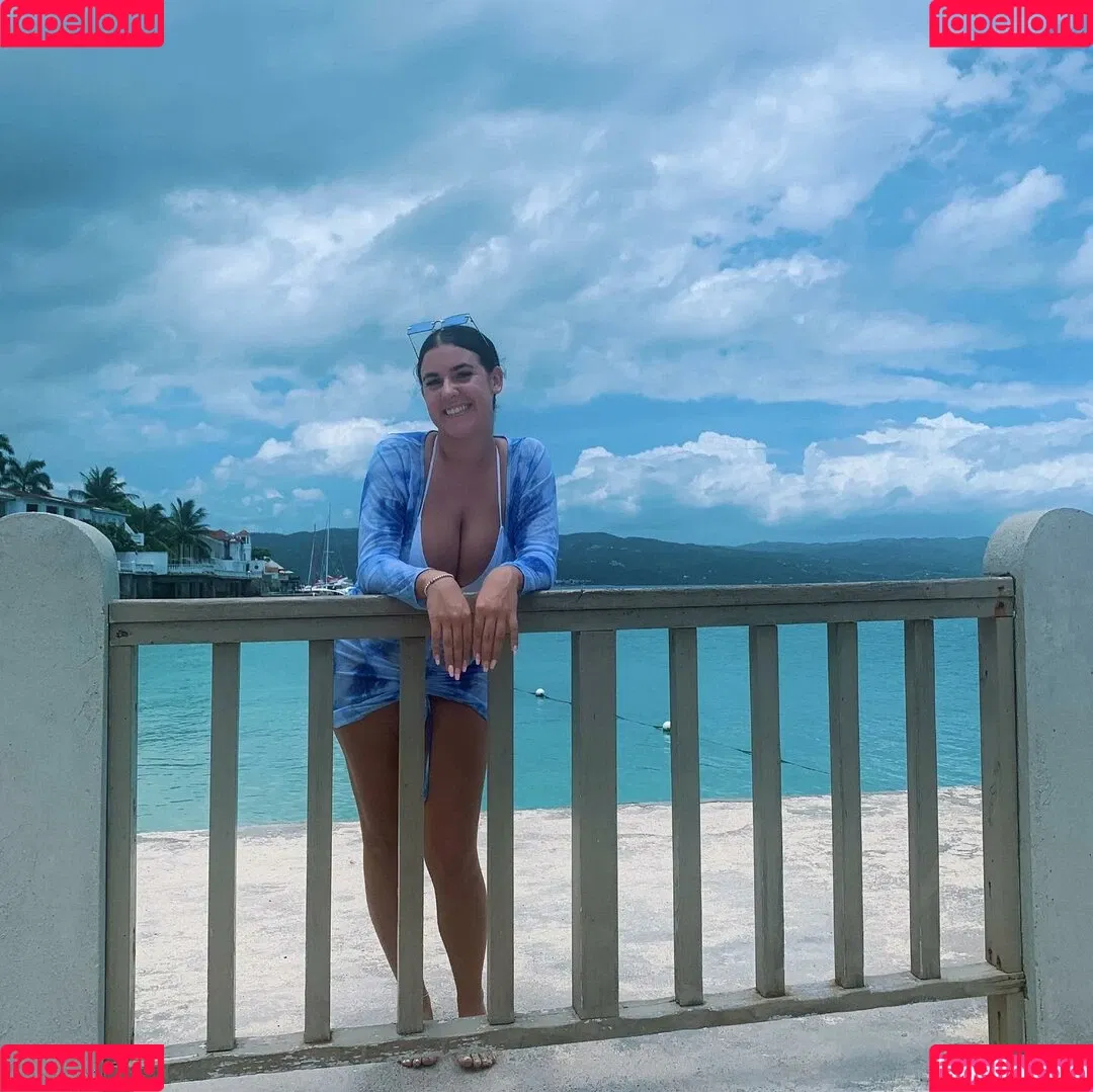 Lizzy Rae Onlyfans Photo Gallery 