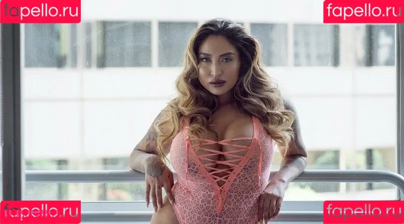 Nikki Sotelo Onlyfans Photo Gallery 