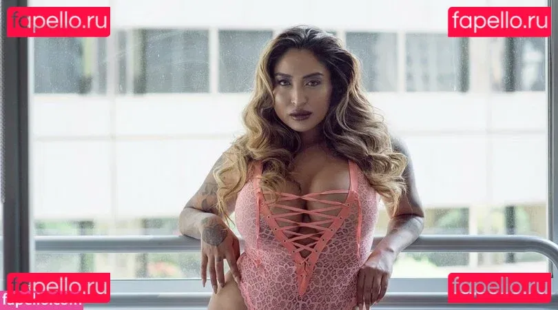 Nikki Sotelo Onlyfans Photo Gallery 