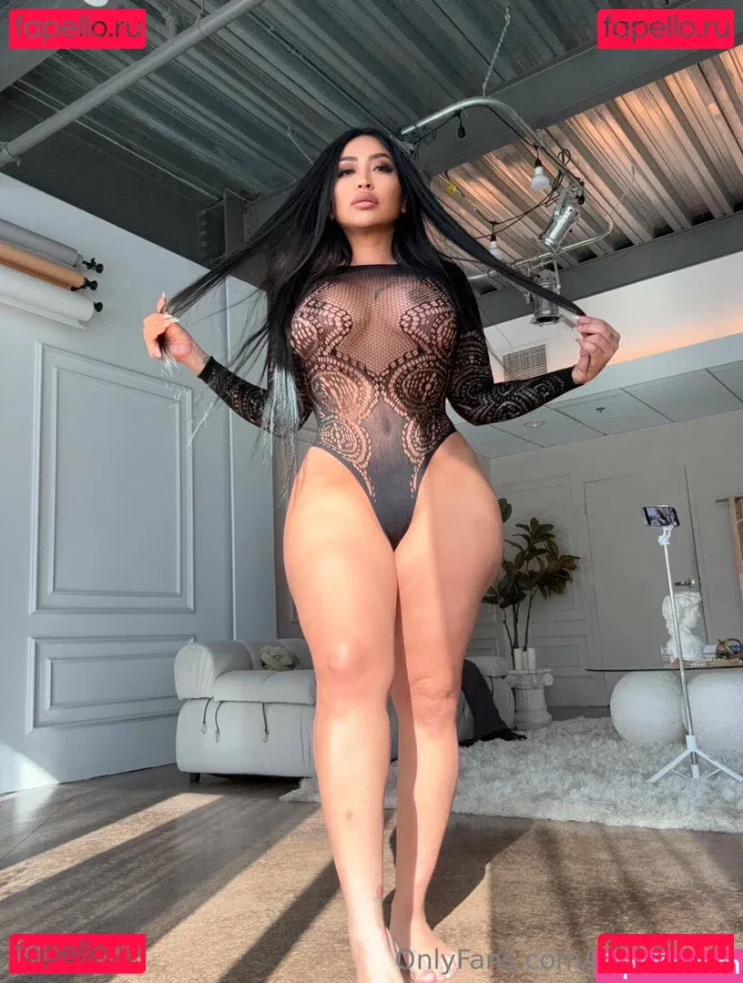 Nikki Sotelo Onlyfans Photo Gallery 
