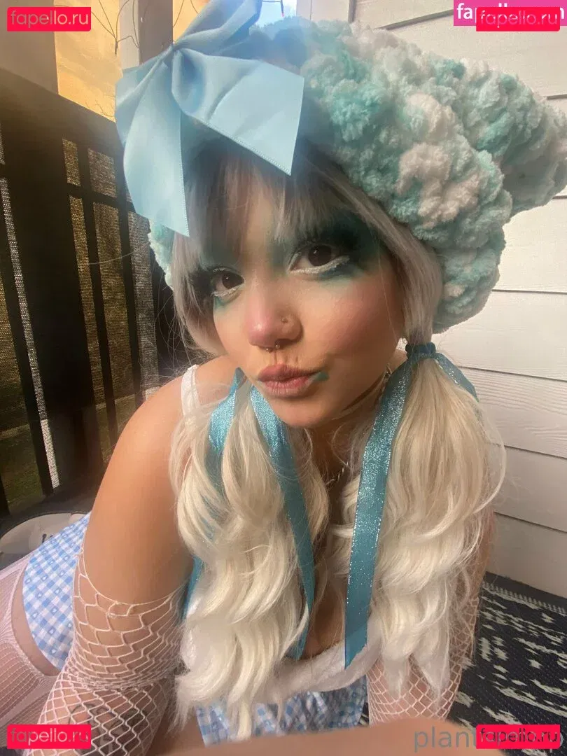 plantsimpp Onlyfans Photo Gallery 