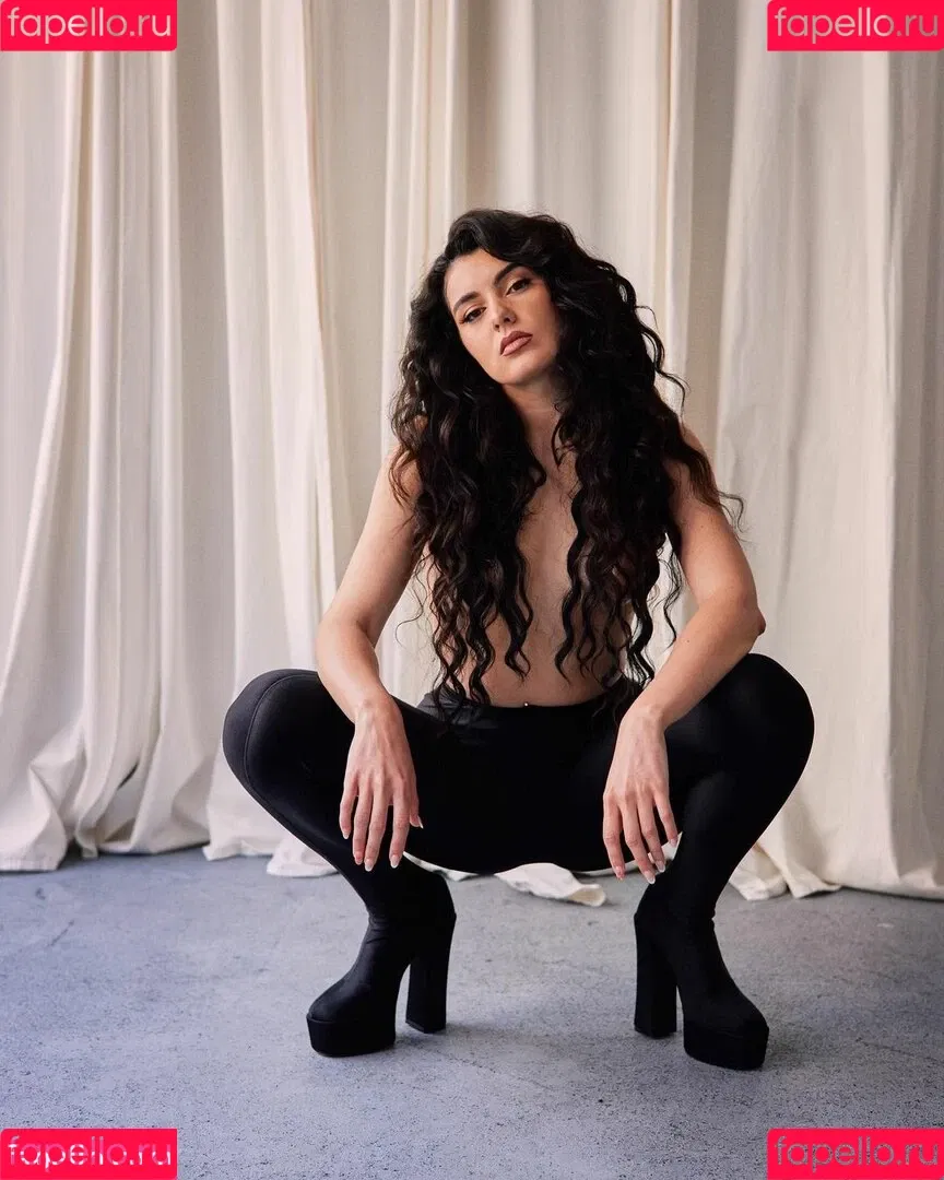 Aida Blanco Onlyfans Photo Gallery 