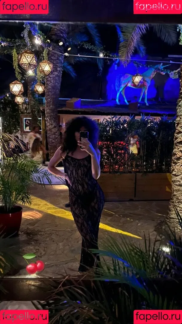 Aida Blanco Onlyfans Photo Gallery 