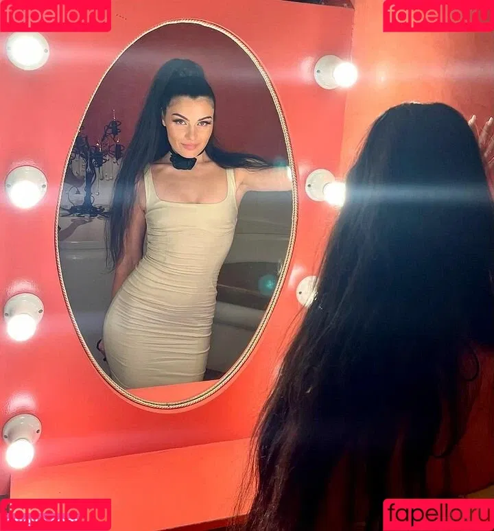 Aida Blanco Onlyfans Photo Gallery 